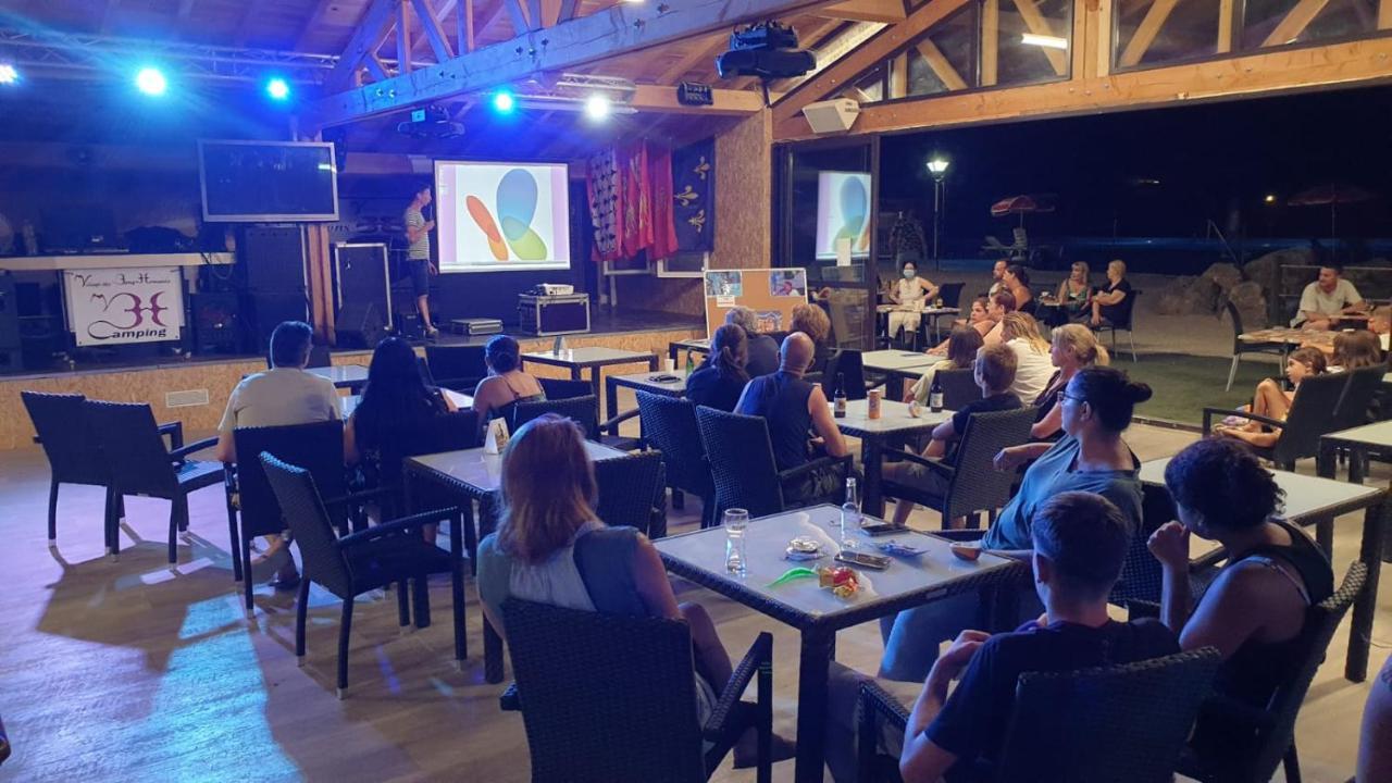 Camping Le Pre Cathare Lavelanet Eksteriør bilde