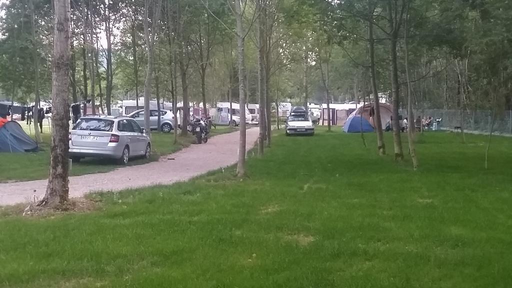 Camping Le Pre Cathare Lavelanet Eksteriør bilde